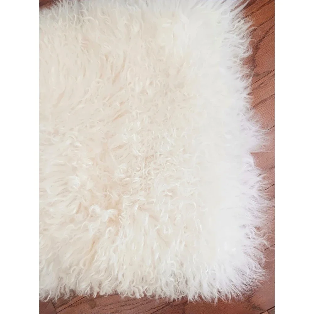 Crate & Barrel White Mongolian Sheep Fluffy Fur 16X16 Set/2 Pillow Shams